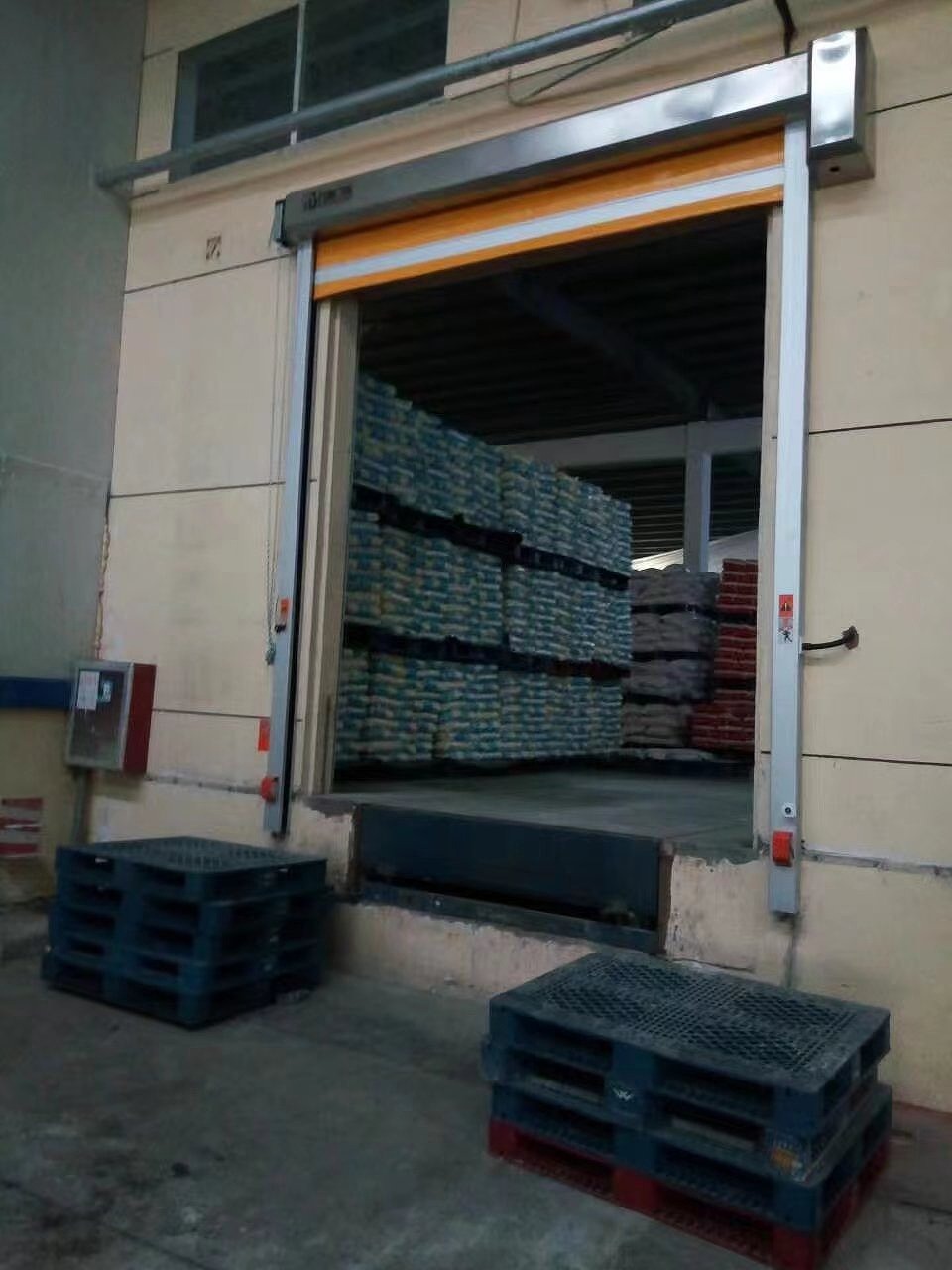 Manual Emergency Opening High-speed Door